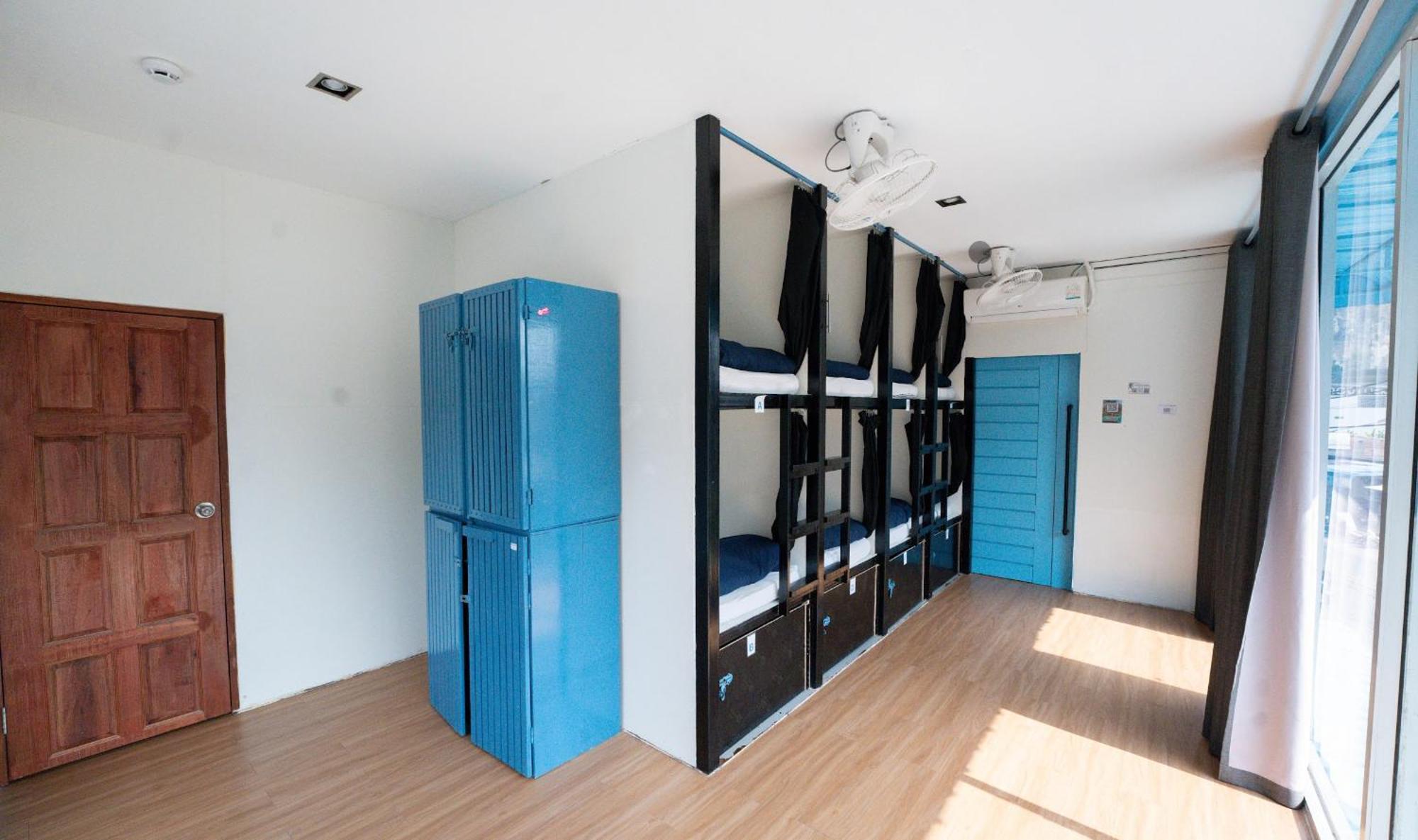 The Hangout Hostel Ao Nang エクステリア 写真